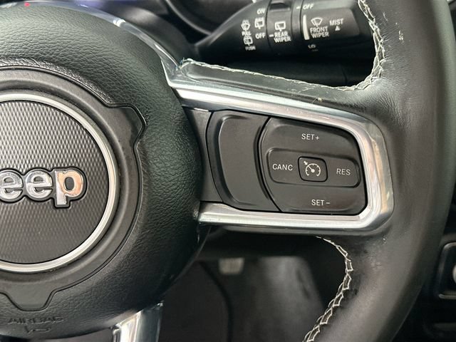 Used 2023 Jeep Wrangler Unlimited Sahara w/ Cold Weather Group AWD/4WD image 23