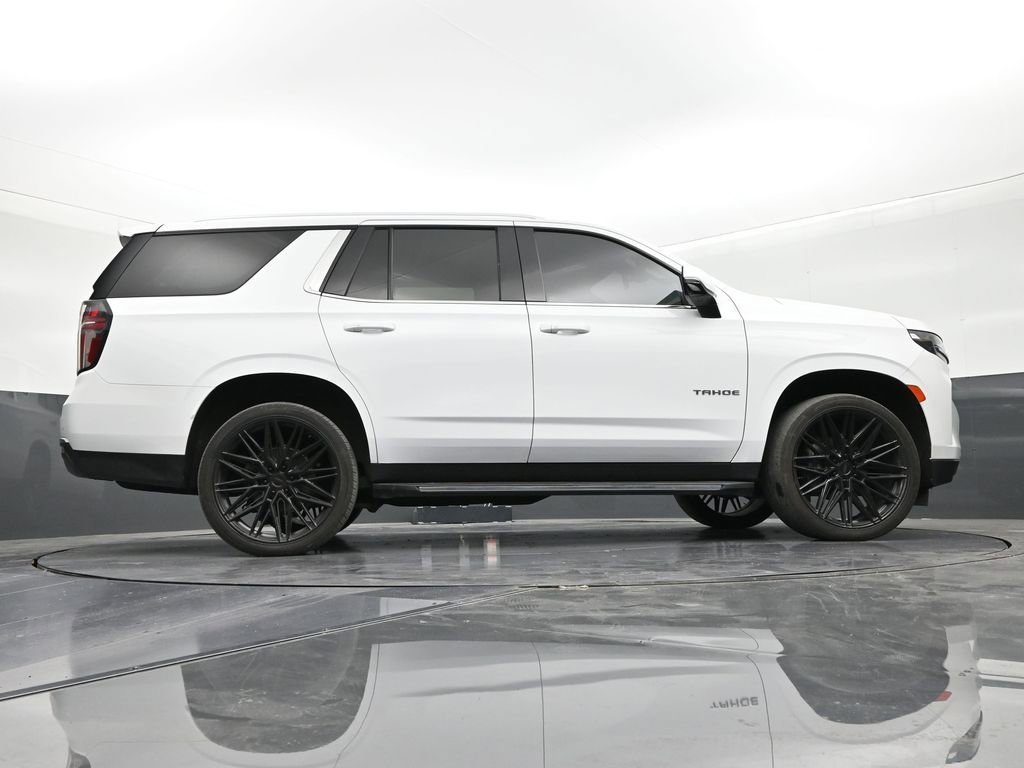 Used 2022 Chevrolet Tahoe LT w/ Luxury Package image 25