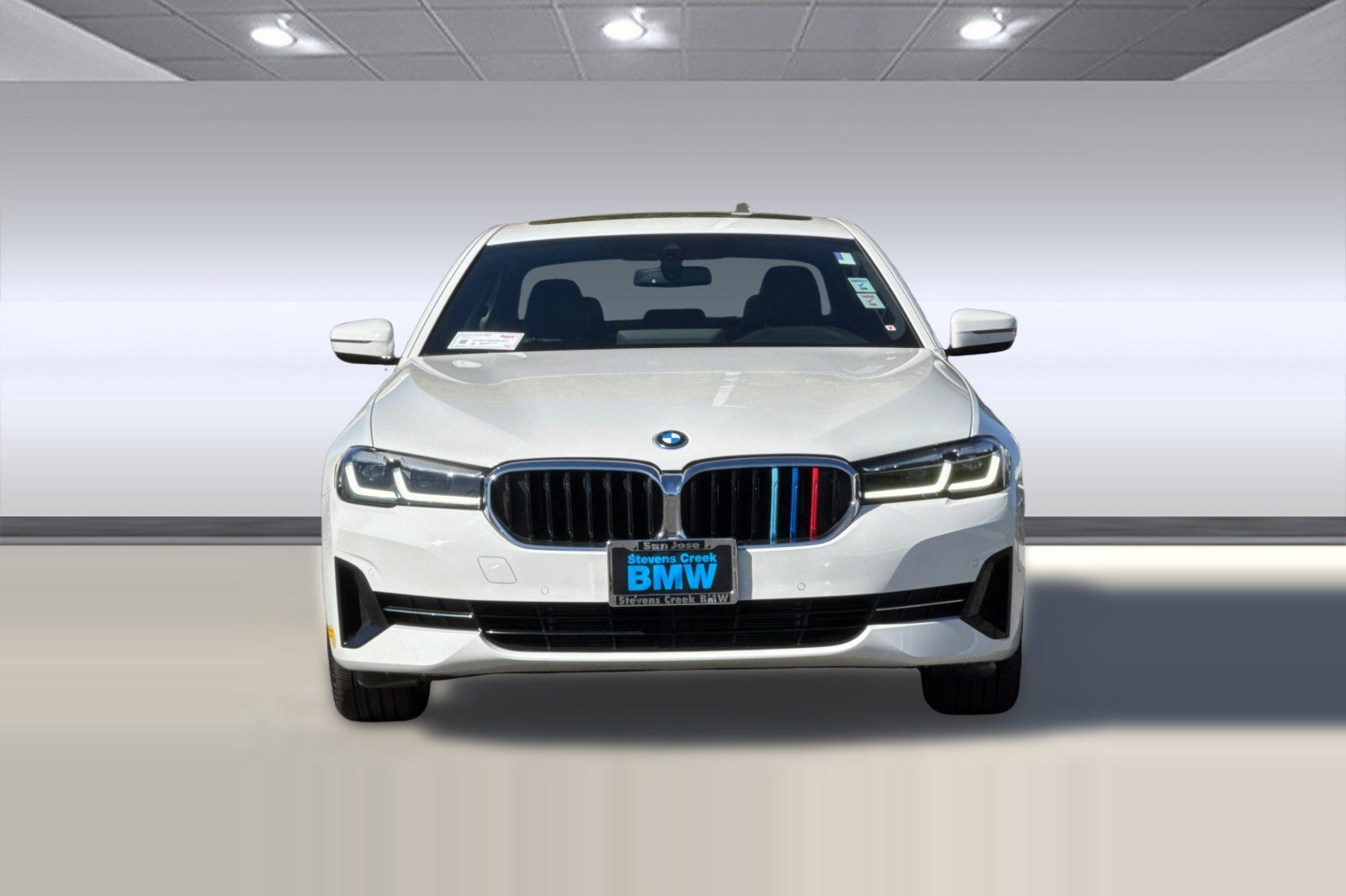 Used 2022 BMW 530e xDrive w/ Convenience Package AWD/4WD image 6