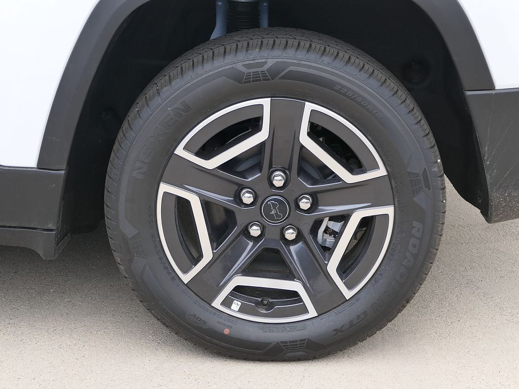 New 2026 Jeep Cherokee Limited AWD/4WD image 7