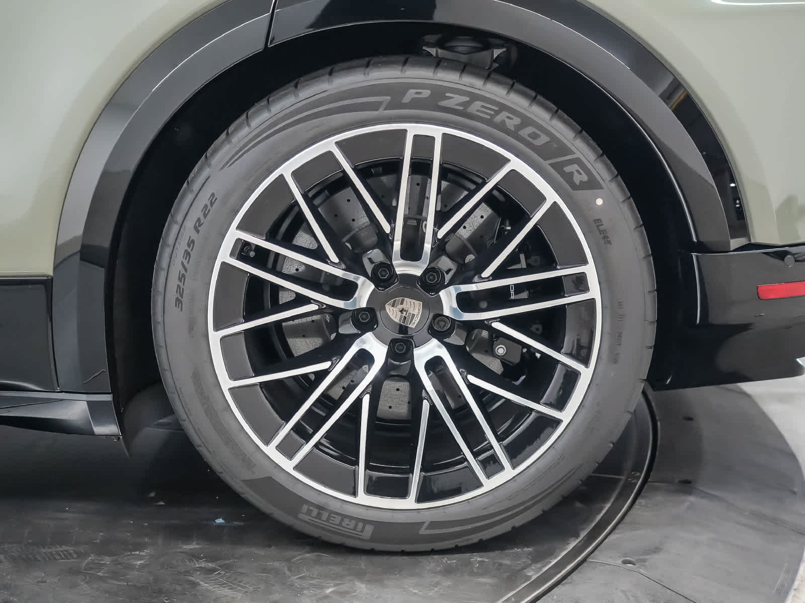 New 2026 Porsche Cayenne Turbo Electric AWD/4WD image 14