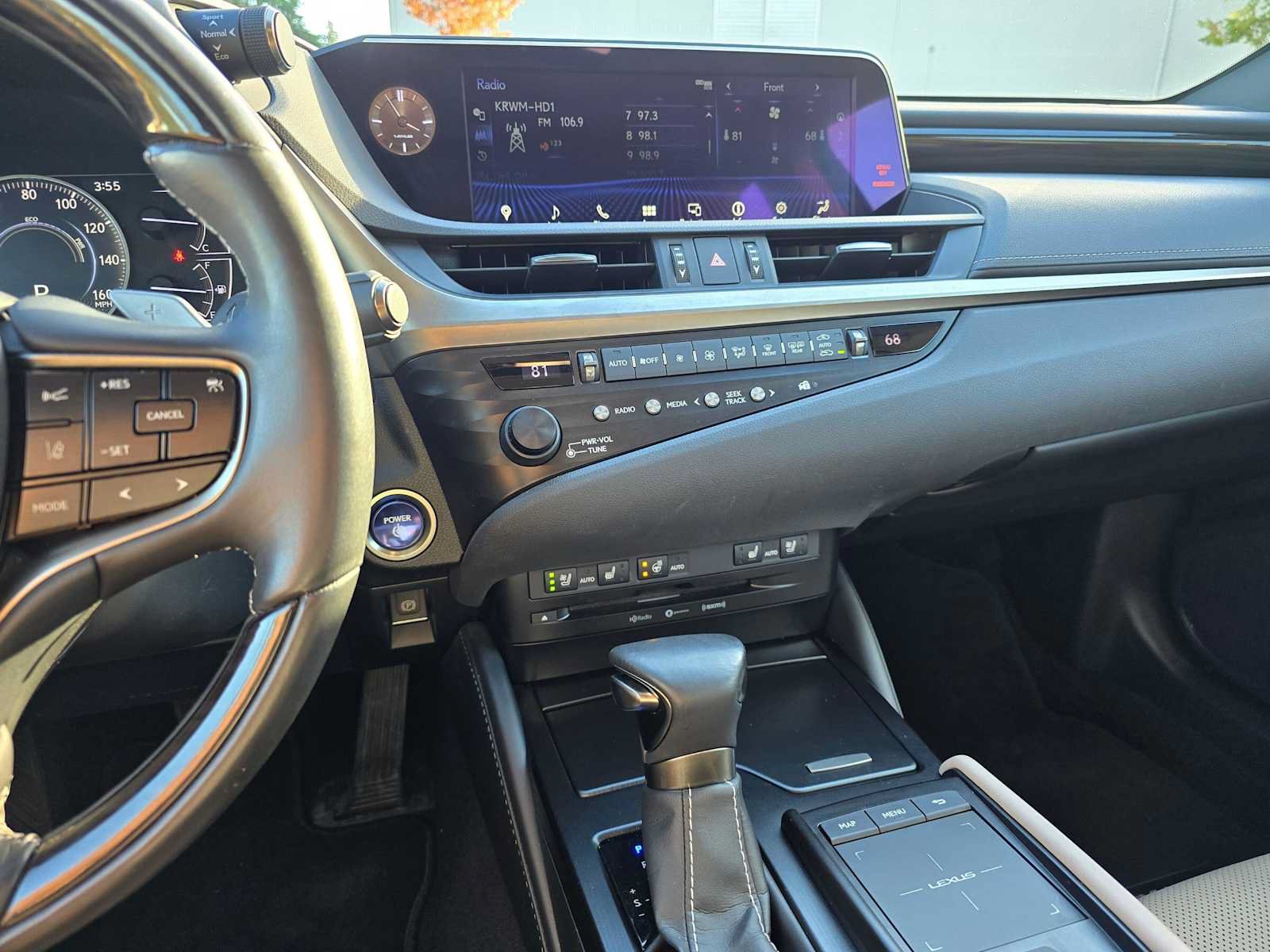 Used 2019 Lexus ES 300h w/ Premium Package FWD image 25