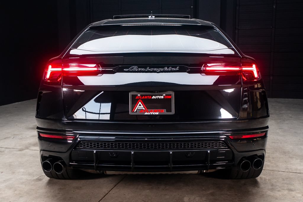 Used 2022 Lamborghini Urus AWD/4WD image 21