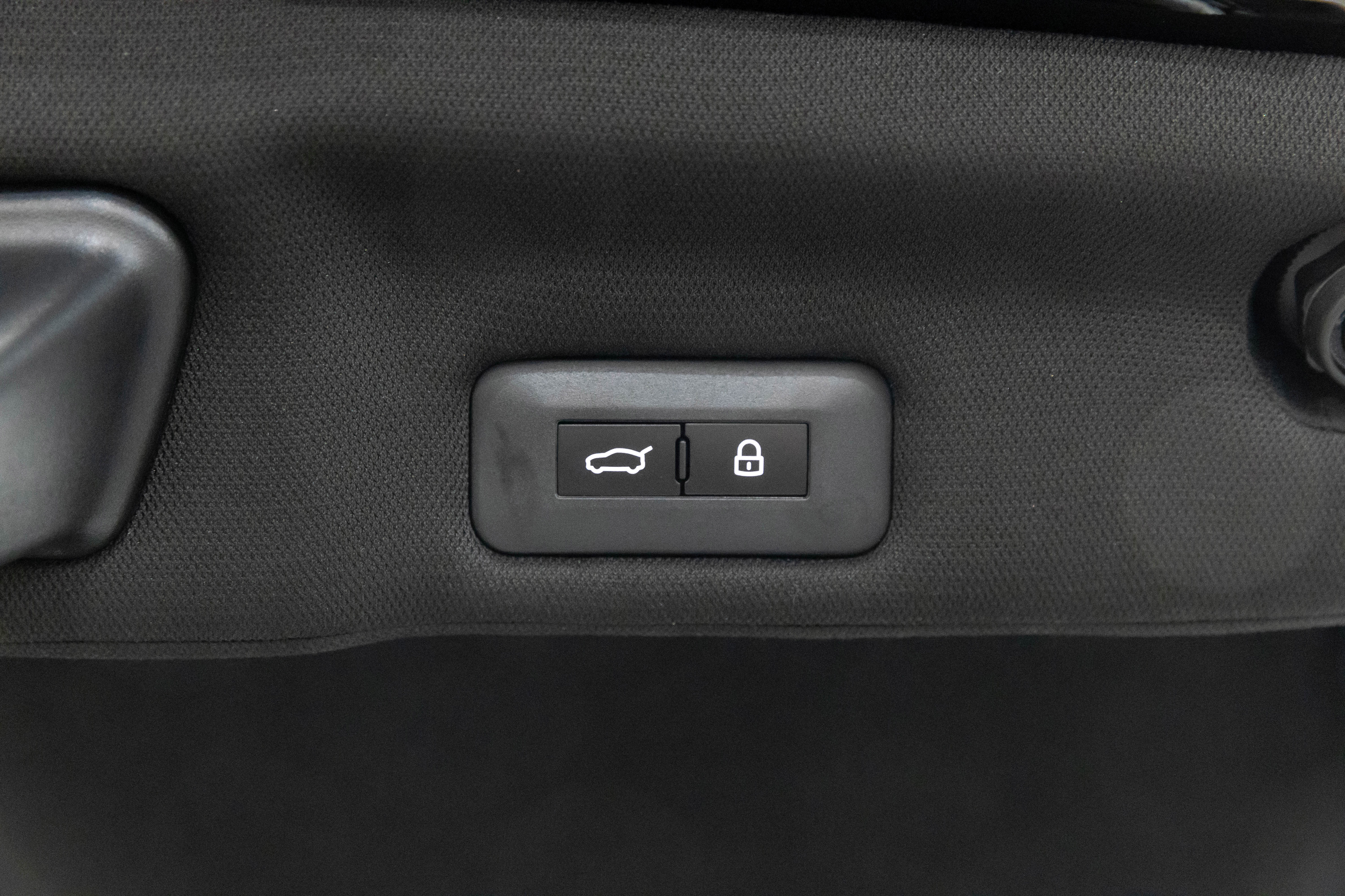 Used 2026 Ferrari 12Cilindri image 40