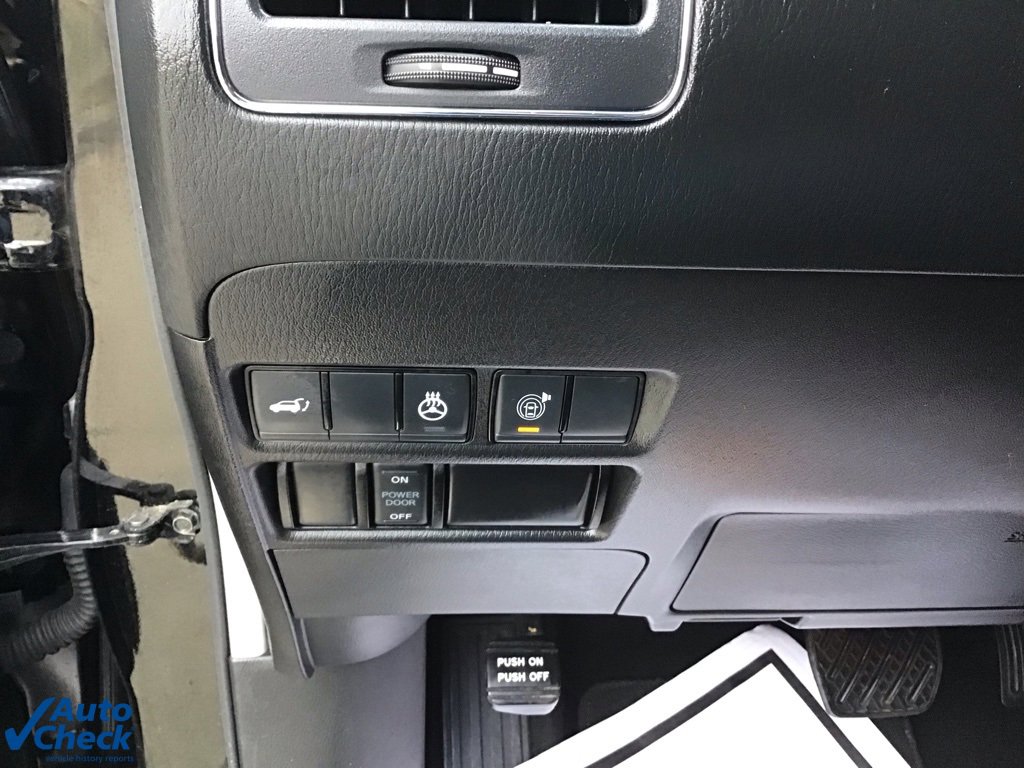 Used 2023 Nissan Armada SL w/ Cargo Package image 41