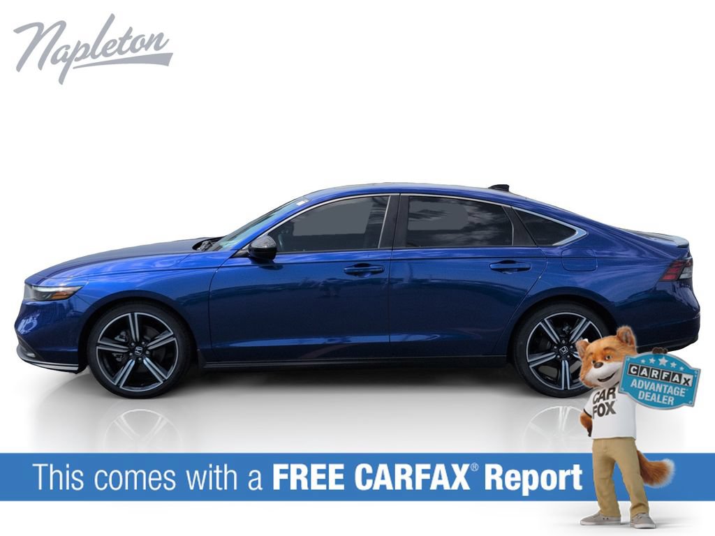 Used 2024 Honda Accord Sport image 2