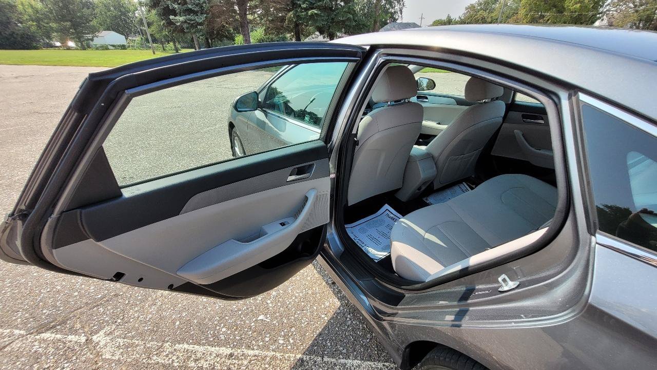 Used 2019 Hyundai Sonata ECO FWD image 13