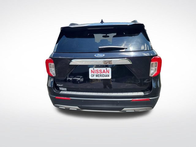 Used 2024 Ford Explorer XLT w/ Equipment Group 202A RWD image 4