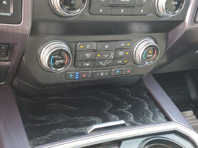 Used 2020 Ford F350 Limited AWD/4WD image 30