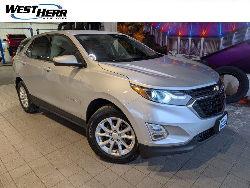 Used 2018 Chevrolet Equinox LT image 1