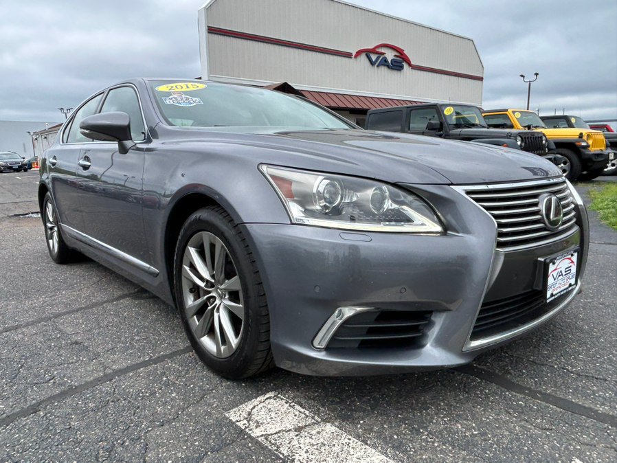 Used 2015 Lexus LS 460 AWD w/ Comfort Package image 3