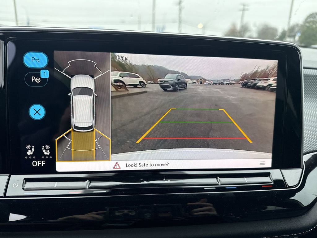 New 2026 Volkswagen Atlas Cross Sport SEL Premium R-Line image 16