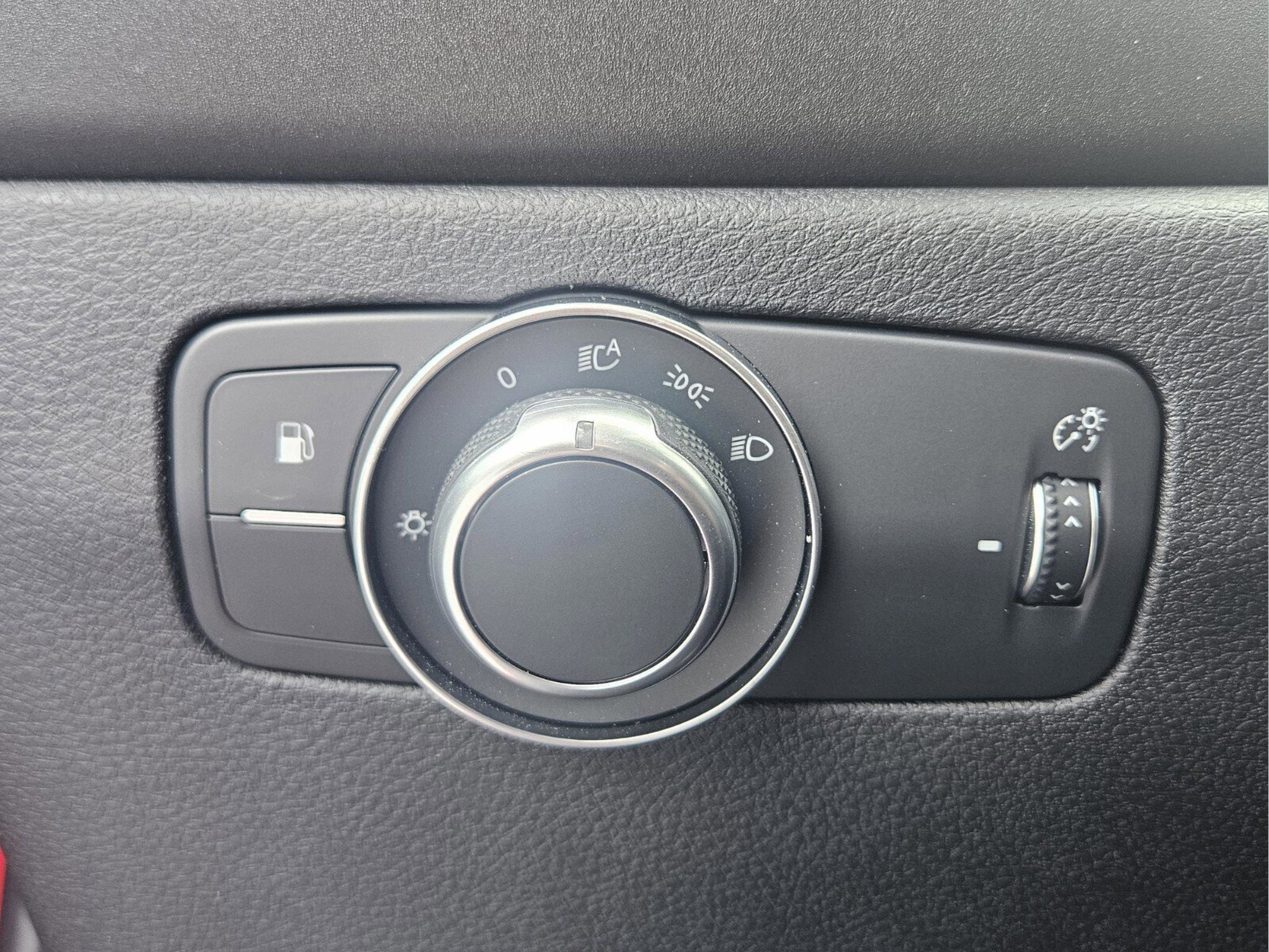 Used 2025 Alfa Romeo Tonale AWD/4WD image 14