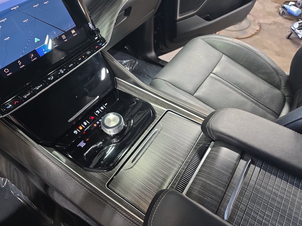Used 2024 Jeep Wagoneer L Series II w/ Flexible Seating Group AWD/4WD image 27