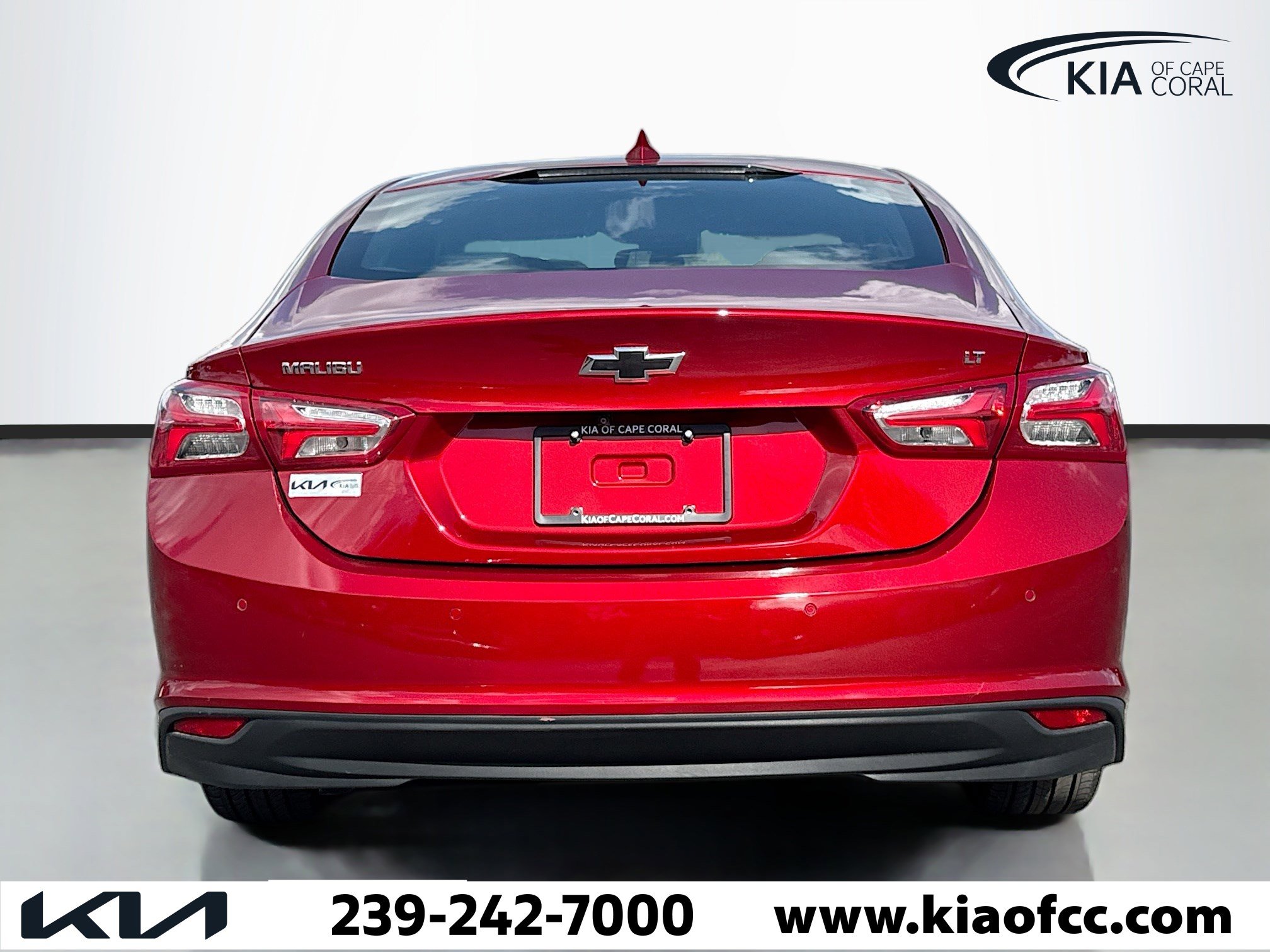 Used 2024 Chevrolet Malibu LT image 4