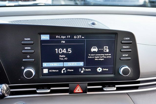 Certified 2026 Hyundai Elantra Sport FWD image 22