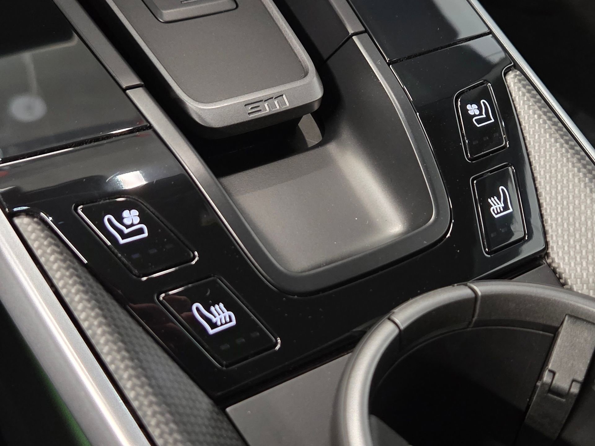 Certified 2025 Porsche 911 Turbo S AWD/4WD image 24