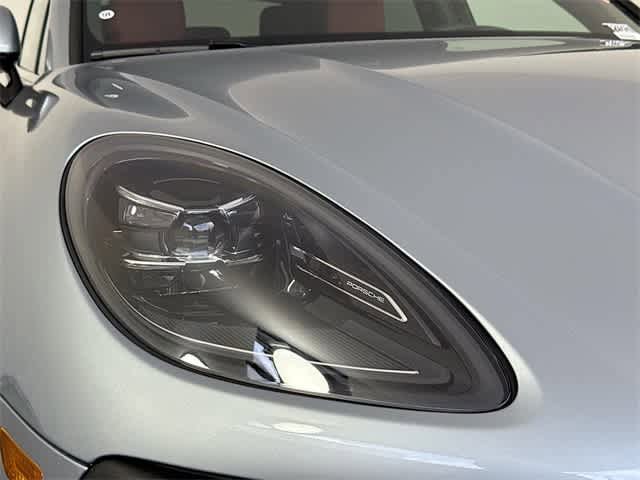 New 2025 Porsche Macan S AWD/4WD image 47