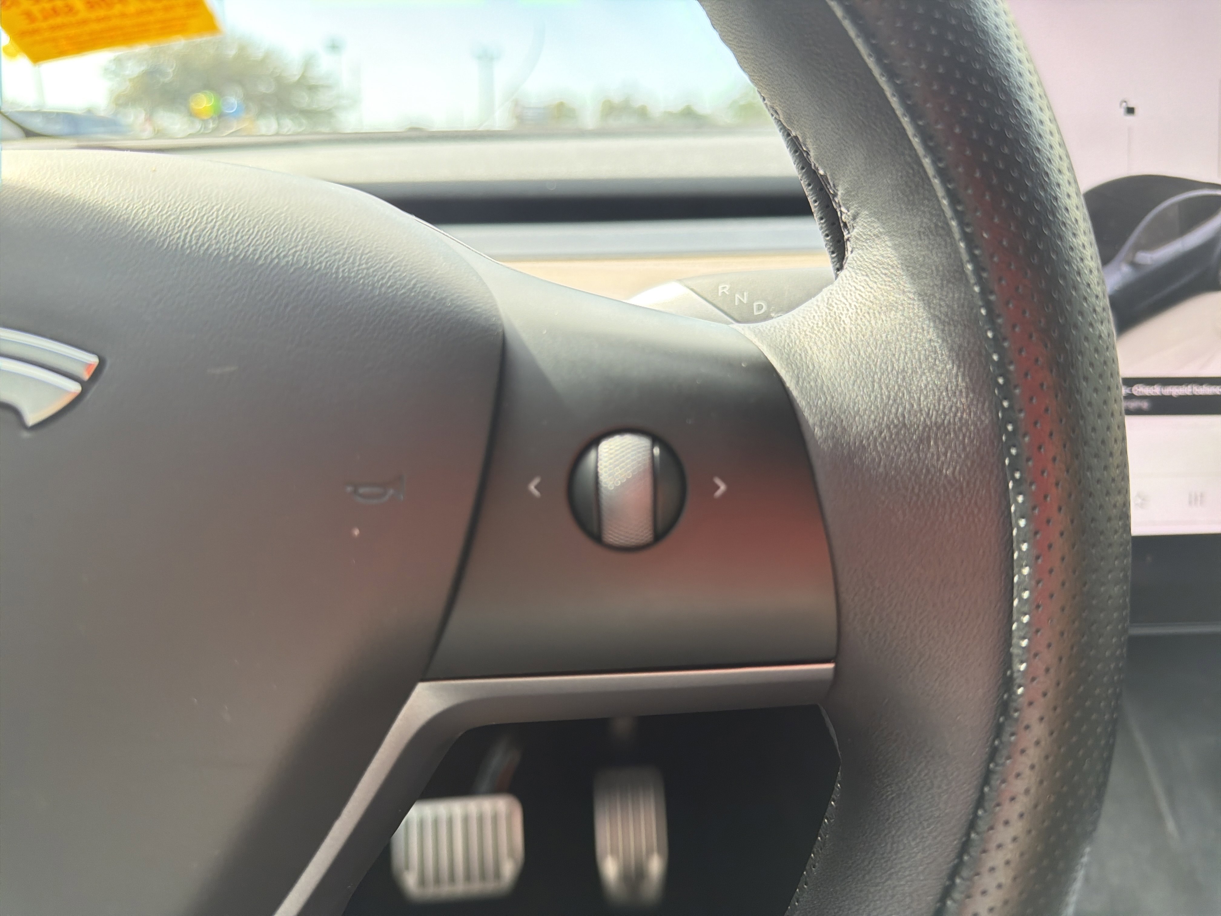 Used 2024 Tesla Model Y Long Range image 28