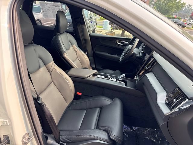 Certified 2026 Volvo XC60 T8 Ultra w/ Climate Package AWD/4WD image 16