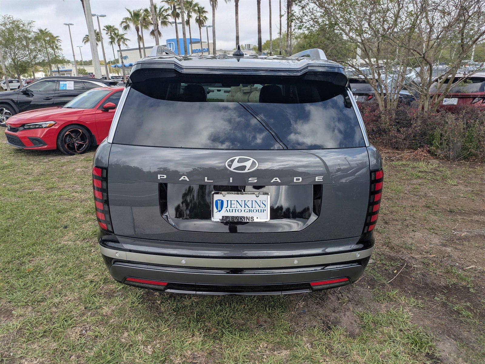 Used 2026 Hyundai Palisade Limited image 6