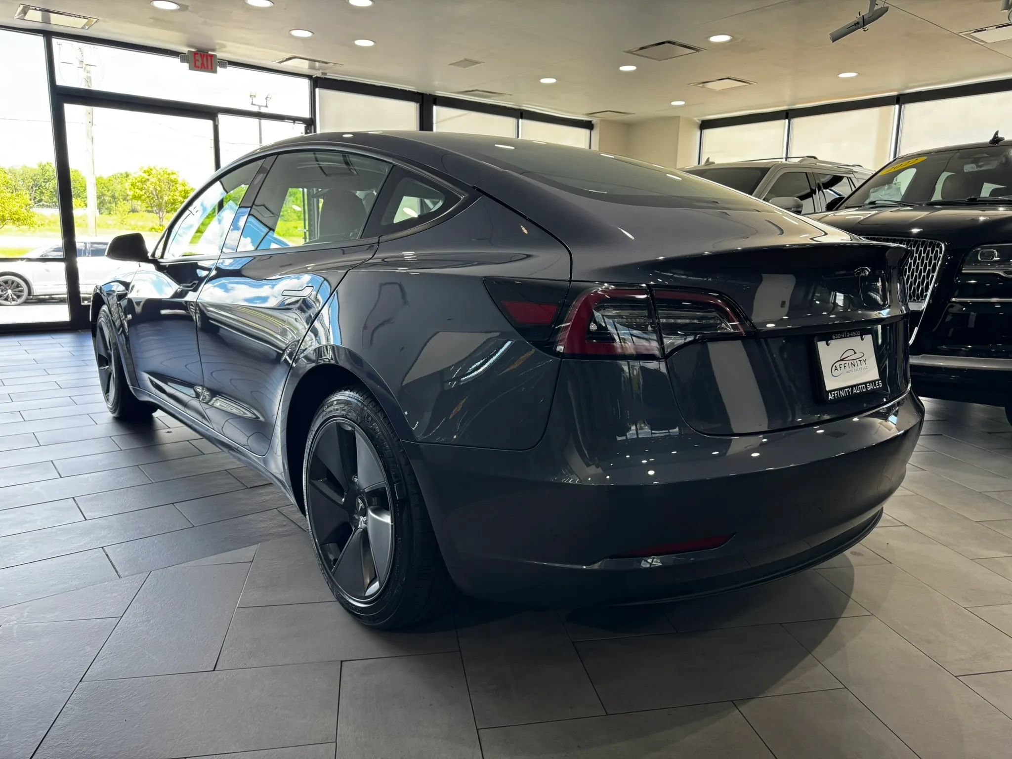 Used 2023 Tesla Model 3 Standard Range RWD image 2