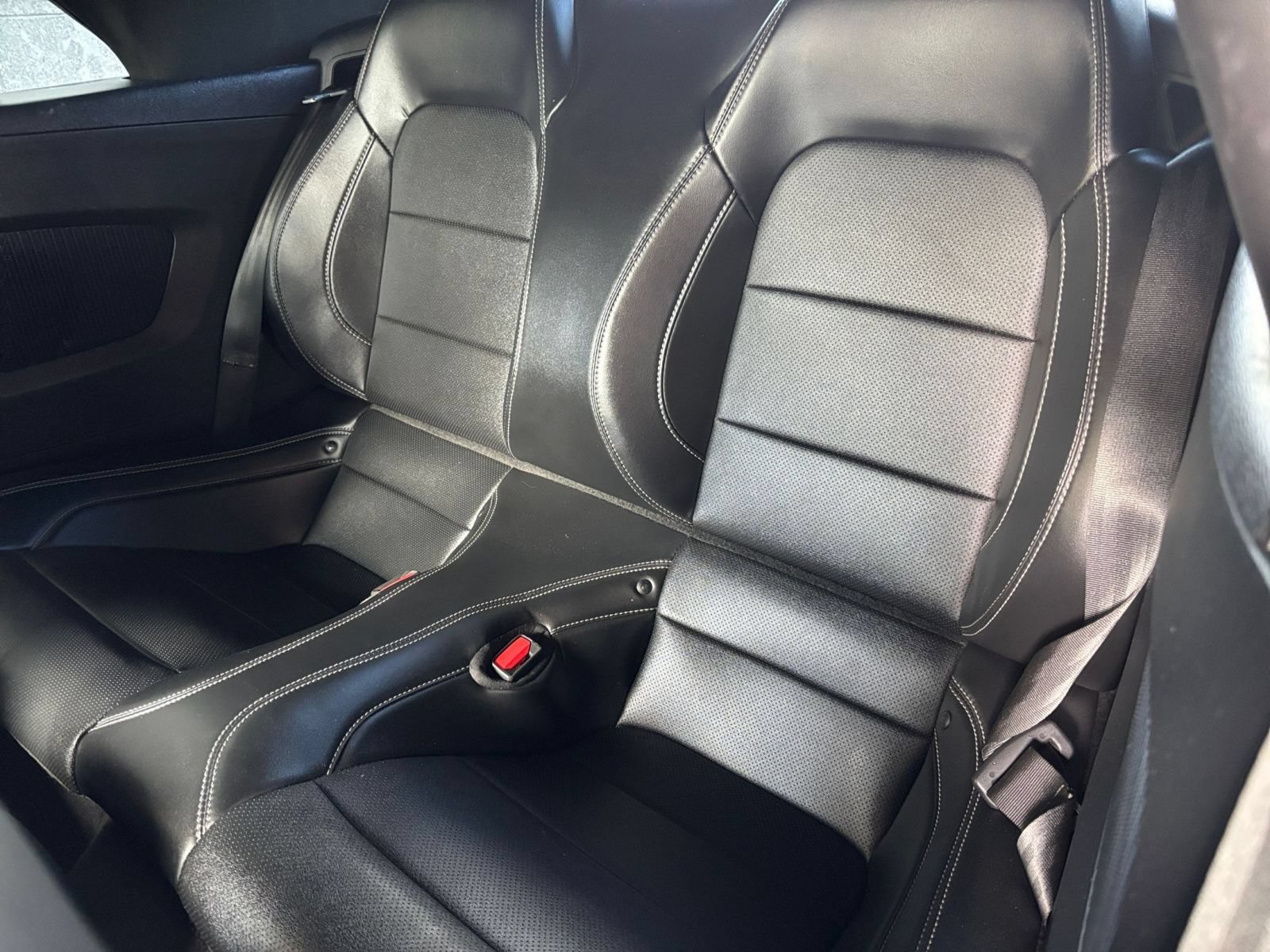 Used 2022 Ford Mustang GT Premium w/ GT Performance Package RWD image 25