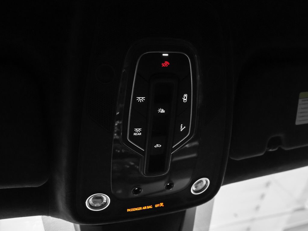 Used 2022 Lamborghini Urus AWD/4WD image 61
