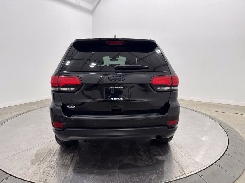 Used 2019 Jeep Grand Cherokee Laredo AWD/4WD image 6