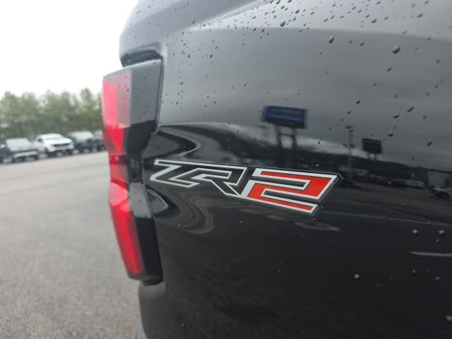 Used 2023 Chevrolet Colorado ZR2 w/ ZR2 Convenience Package III image 14