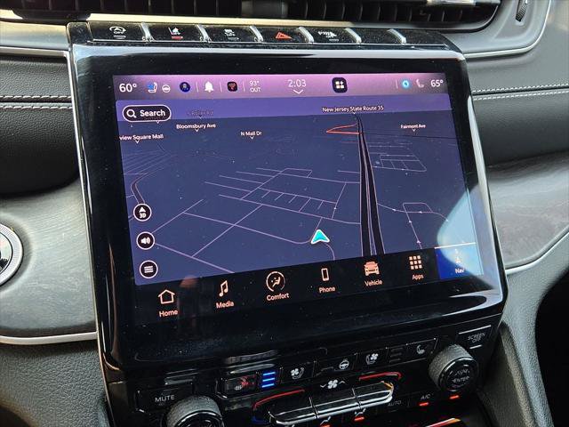 Certified 2025 Jeep Grand Cherokee L Limited w/ Luxury Tech Group II AWD/4WD image 18