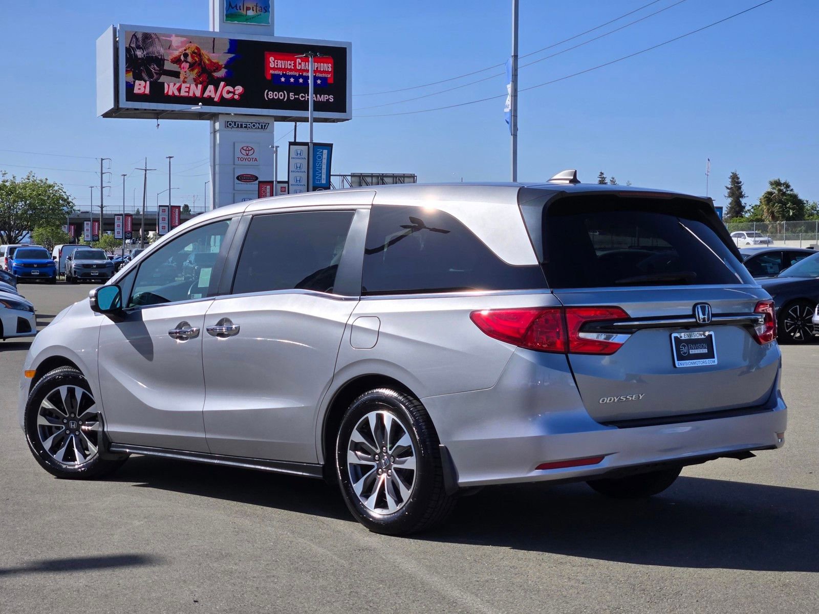 Used 2023 Honda Odyssey EX-L image 5