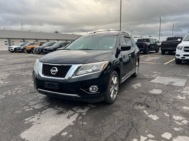 Used 2013 Nissan Pathfinder Platinum w/ Platinum Premium Pkg AWD/4WD image 1