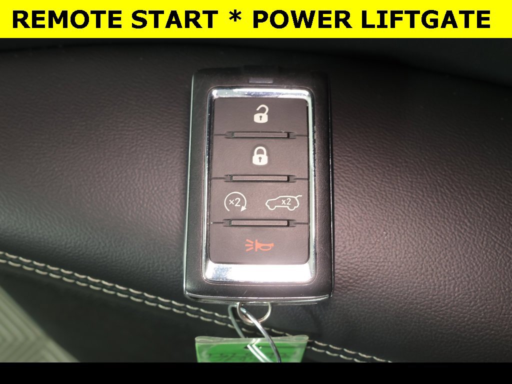 Used 2023 Jeep Grand Cherokee Altitude image 8