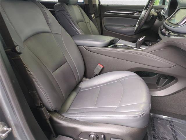 Used 2018 Buick Enclave Premium w/ Experience Buick Package FWD image 21