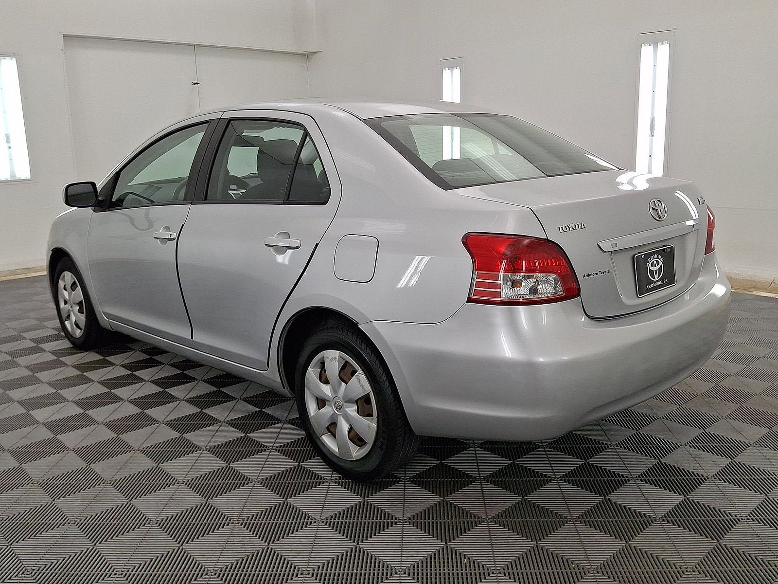 Used 2007 Toyota Yaris S FWD image 10