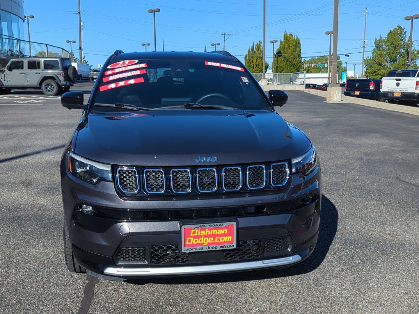 Used 2023 Jeep Compass Limited w/ Elite Group image 2