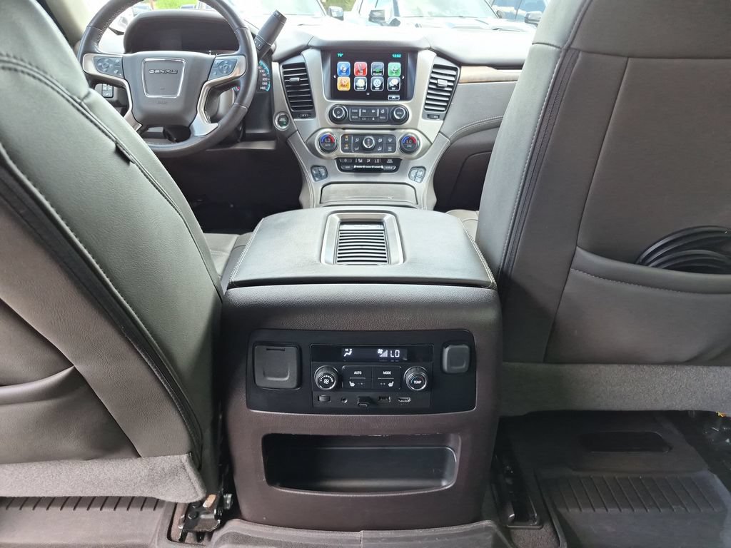 Used 2019 GMC Yukon XL Denali w/ Denali Ultimate Package AWD/4WD image 35