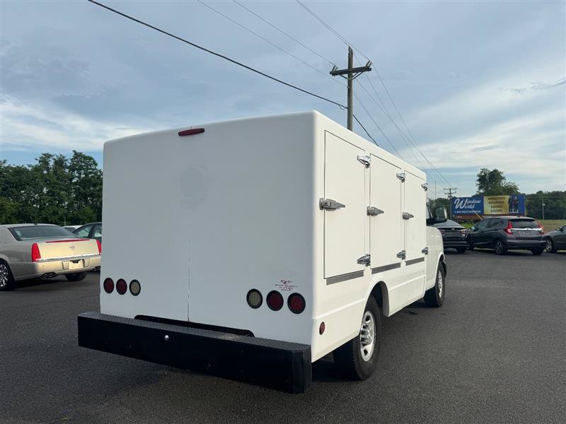 Used 2014 Chevrolet Express 3500 RWD image 7