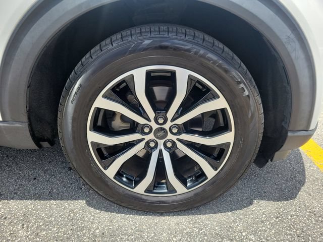 Used 2020 Ford Explorer Limited w/ Class III Trailer Tow Package AWD/4WD image 7