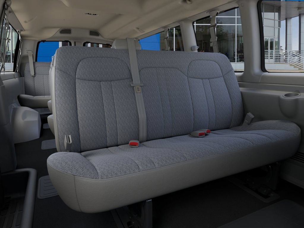 Used 2026 Chevrolet Express 3500 LS RWD image 17