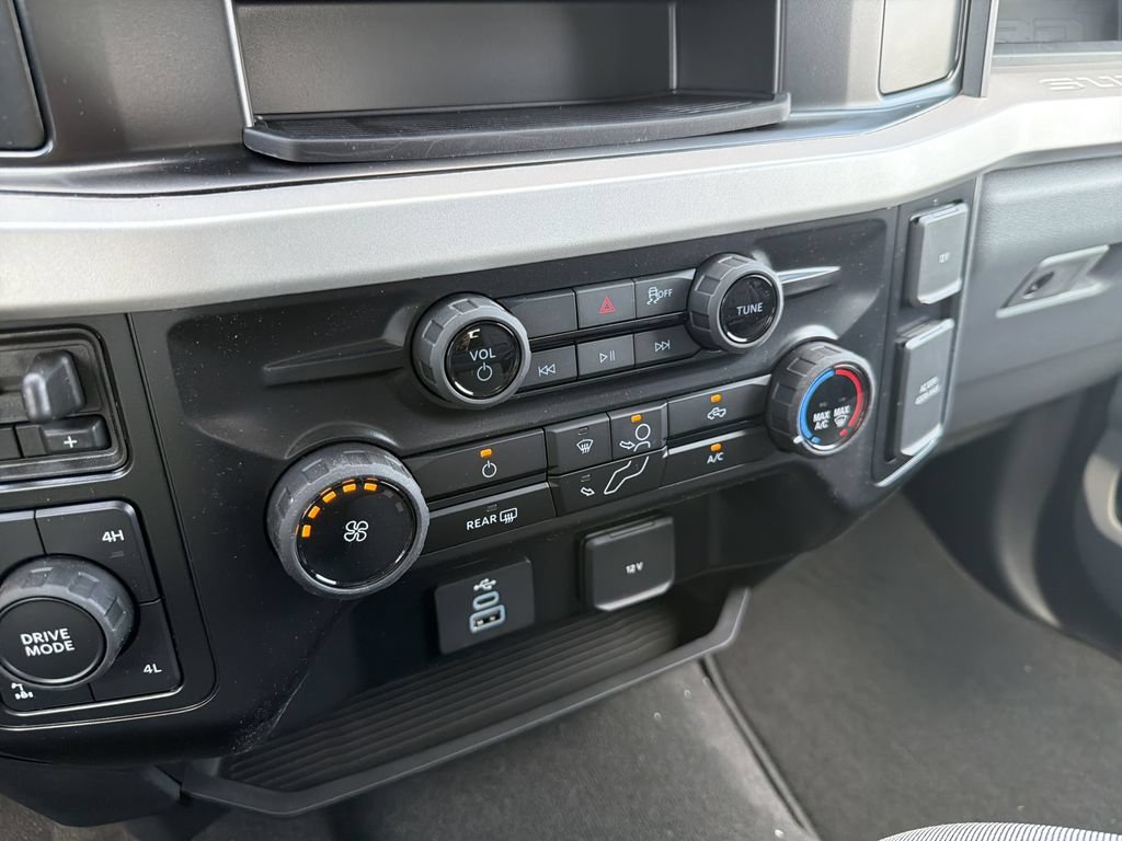 New 2026 Ford F250 XL w/ STX Appearance Package AWD/4WD image 19