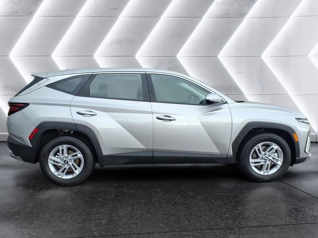 New 2026 Hyundai Tucson SE FWD image 6
