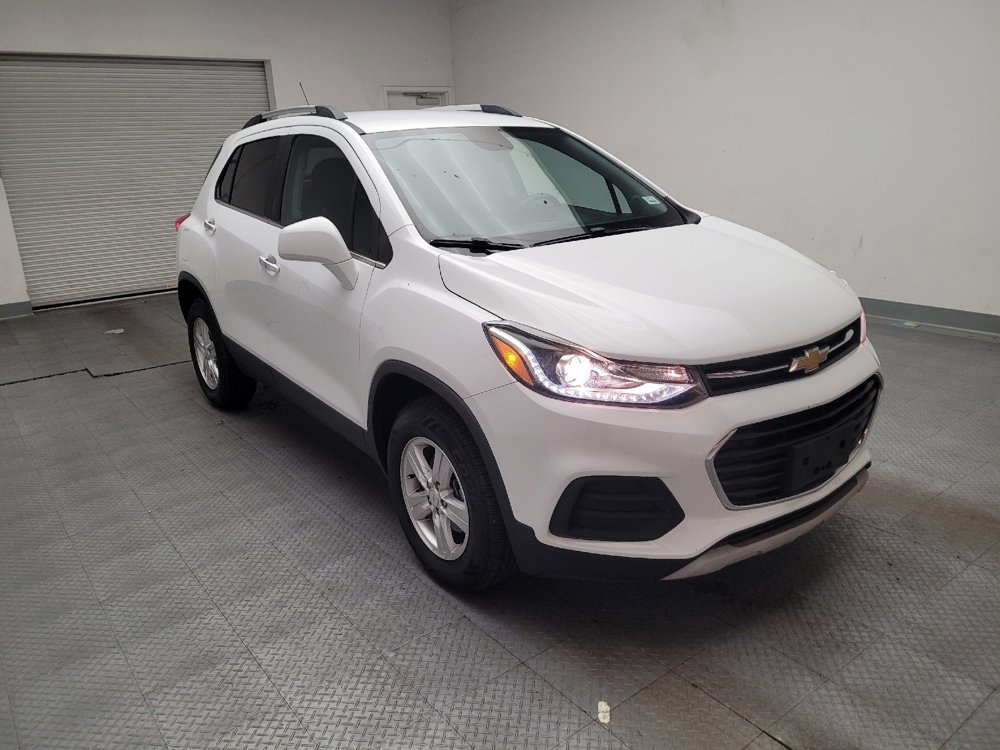 Used 2018 Chevrolet Trax LT w/ LT Convenience Package image 13