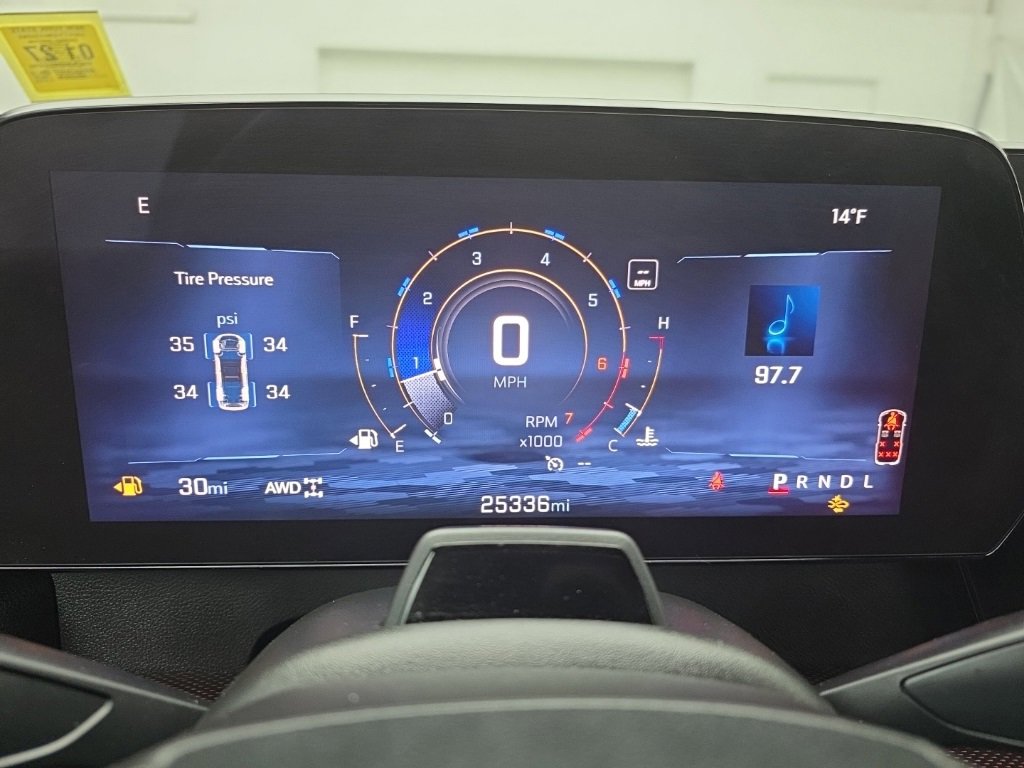 Used 2024 Chevrolet Traverse Z71 w/ Enhanced Driving Package image 31