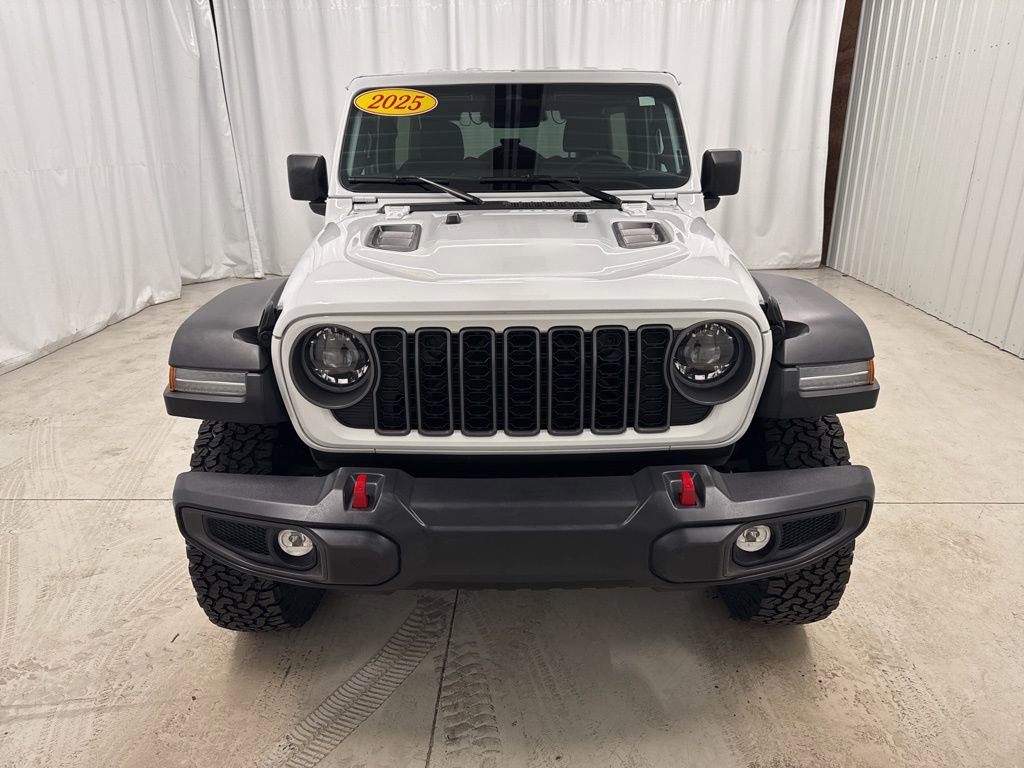 Used 2025 Jeep Wrangler Unlimited Rubicon w/ Convenience Group image 7