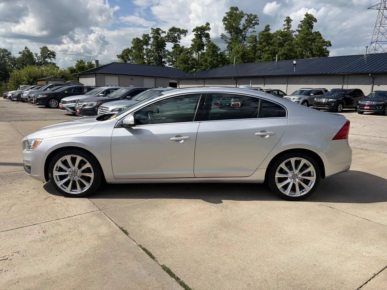 Used 2017 Volvo S60 T5 Inscription AWD/4WD image 5