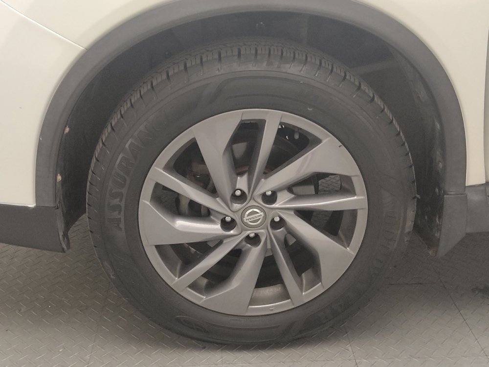 Used 2016 Nissan Rogue SL w/ SL Premium Package AWD/4WD image 31