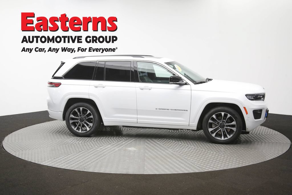 Used 2022 Jeep Grand Cherokee Overland AWD/4WD image 50