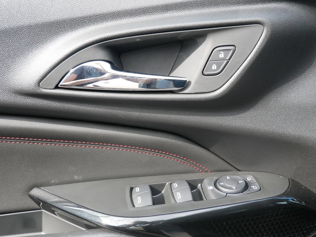 New 2026 Chevrolet Trax RS w/ Driver Confidence Package FWD image 15